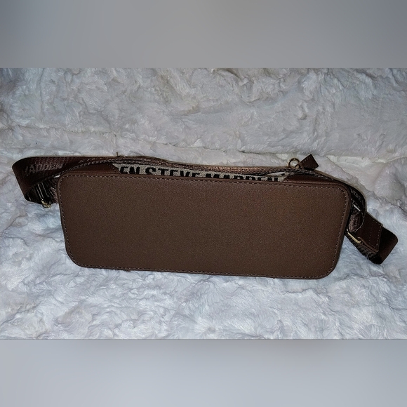 Steve Madden Small Purse Logo Name Brown Beautiful Condition - Picture 5 of 8